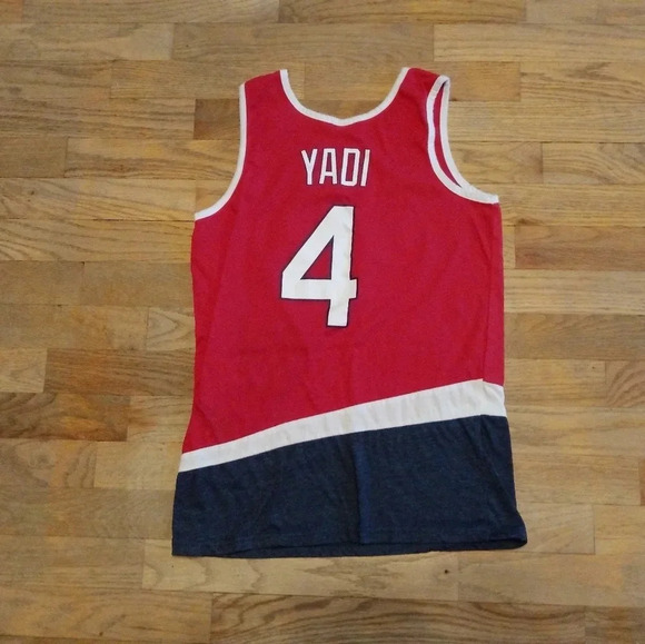 Kids St. Louis Cardinals Yadier Molina Tank Top YOUTH XL - Picture 2 of 2